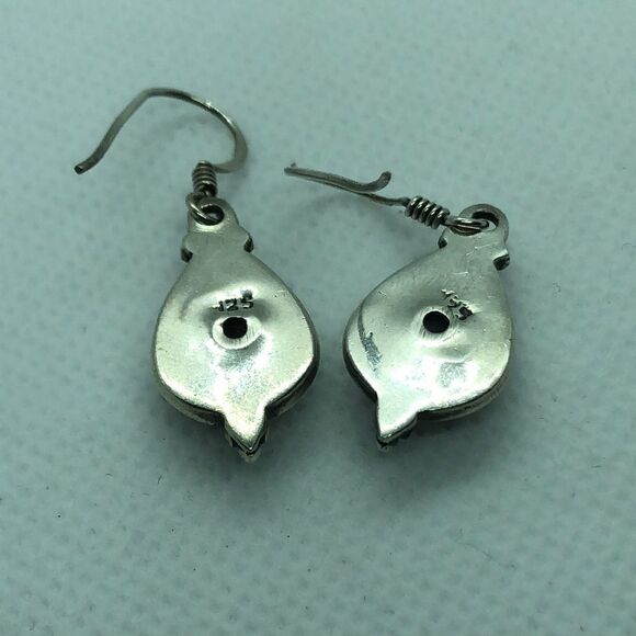 💛 Sterling Silver Mother of Pearl Dangle Earrings - Picture 3 of 3